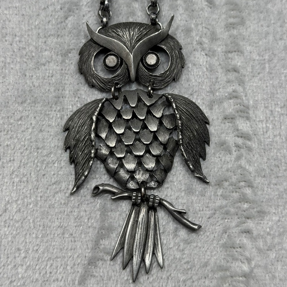 Vintage 1970s Articulated‎ Owl Pendant Necklace Silver Tone Boho Statement 22in